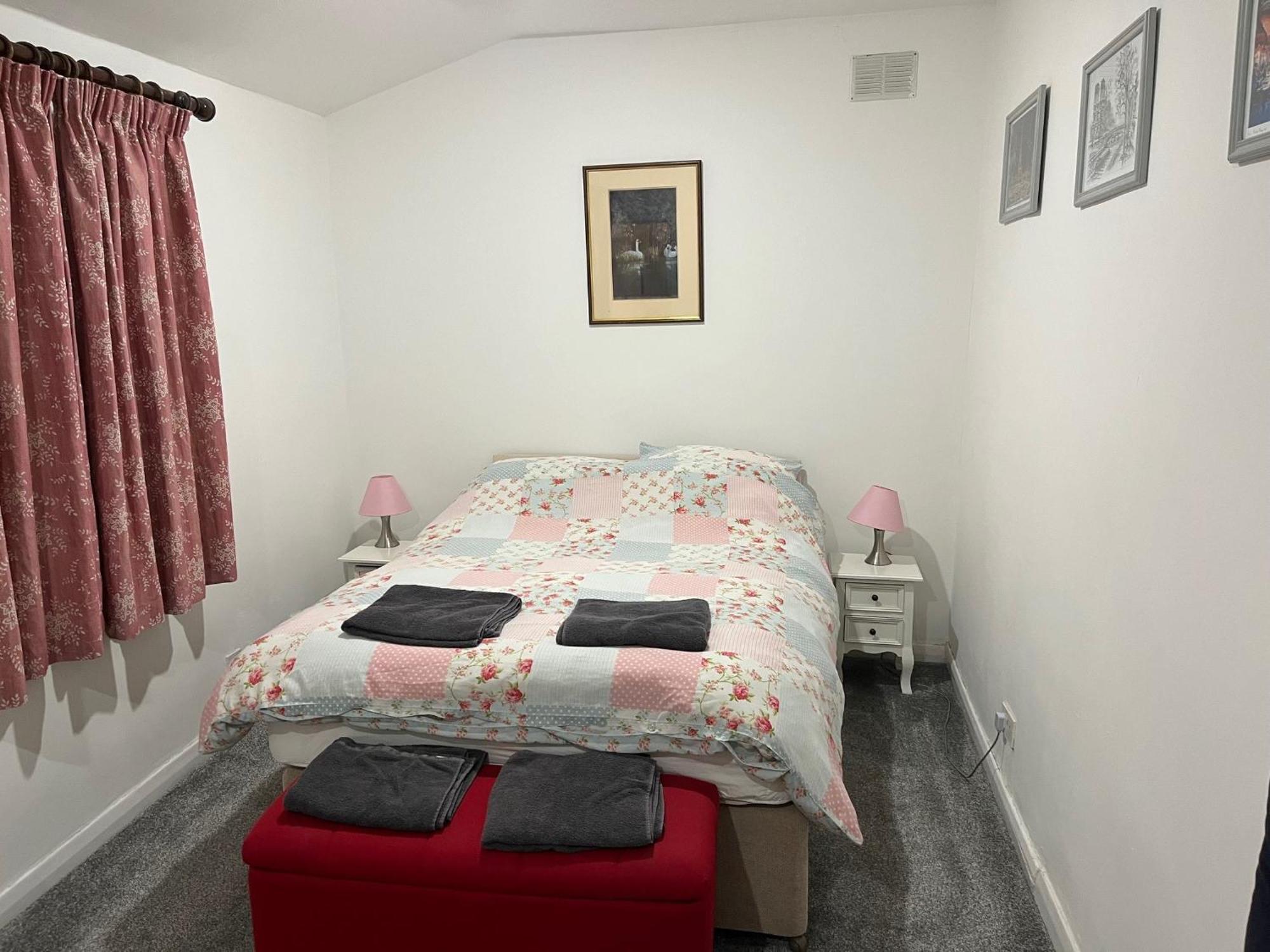 Lovely 1 Bedroom Flat In Quiet Wimbledon * Londres